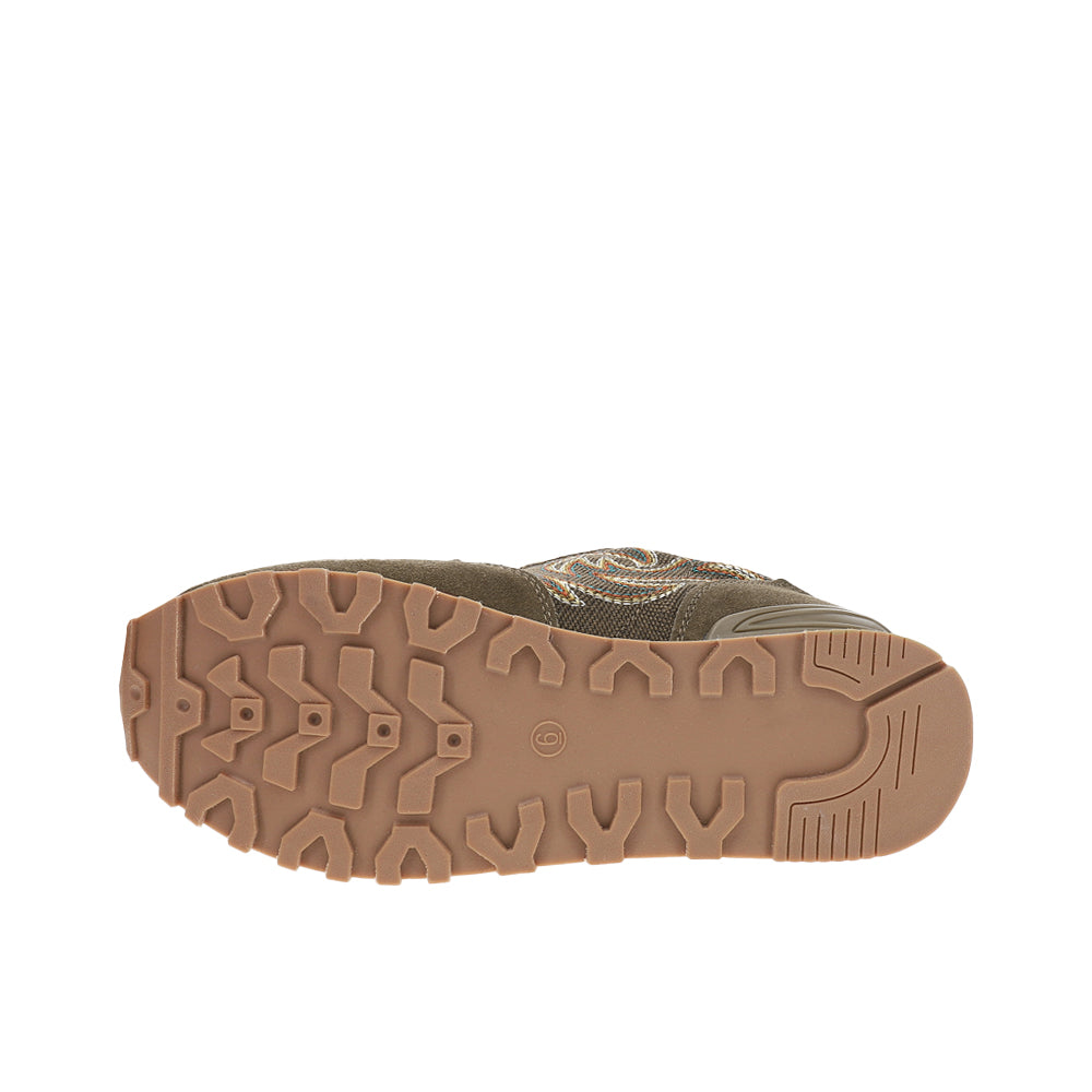 Giddyup Spice Lace Up Sneakers