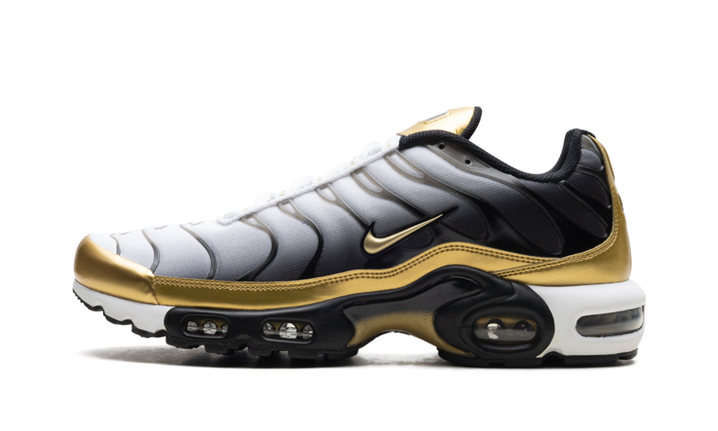 Air Max Plus "Footlocker - 50th Anniversary" HM0352 100