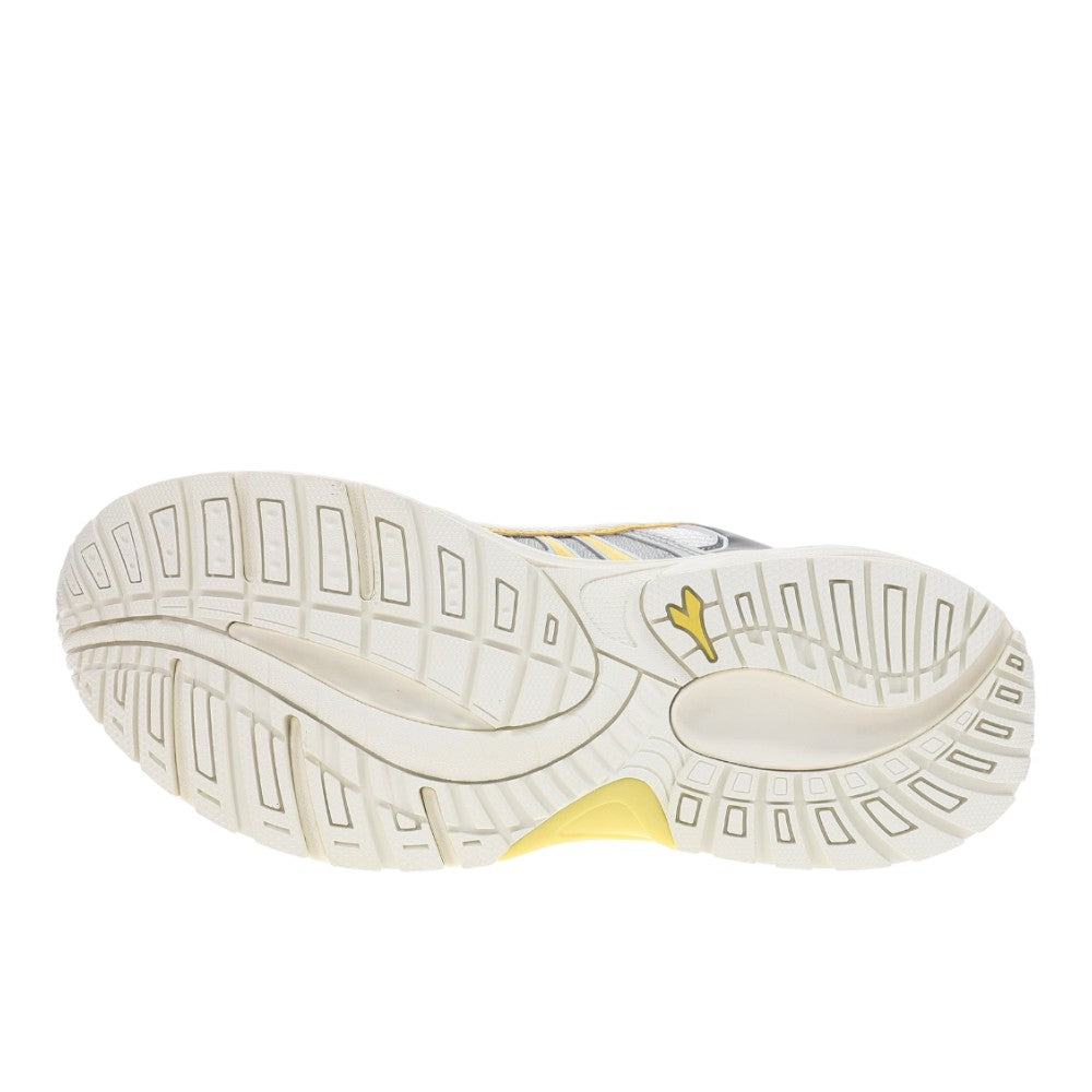 Mythos Star Lace Up Sneakers