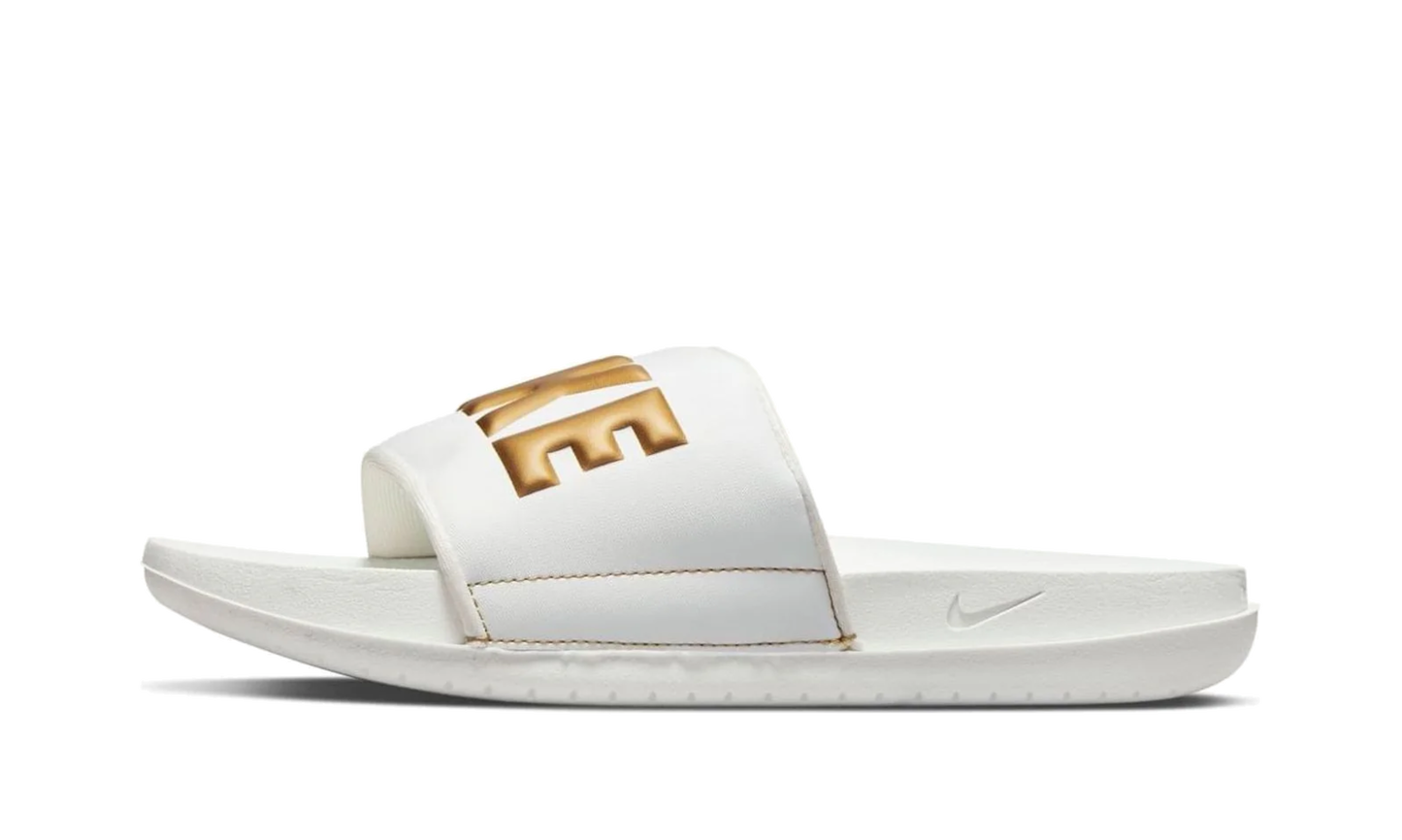 Offcourt Slide WMNS"Summit White Metallic Gold" BQ4632 105