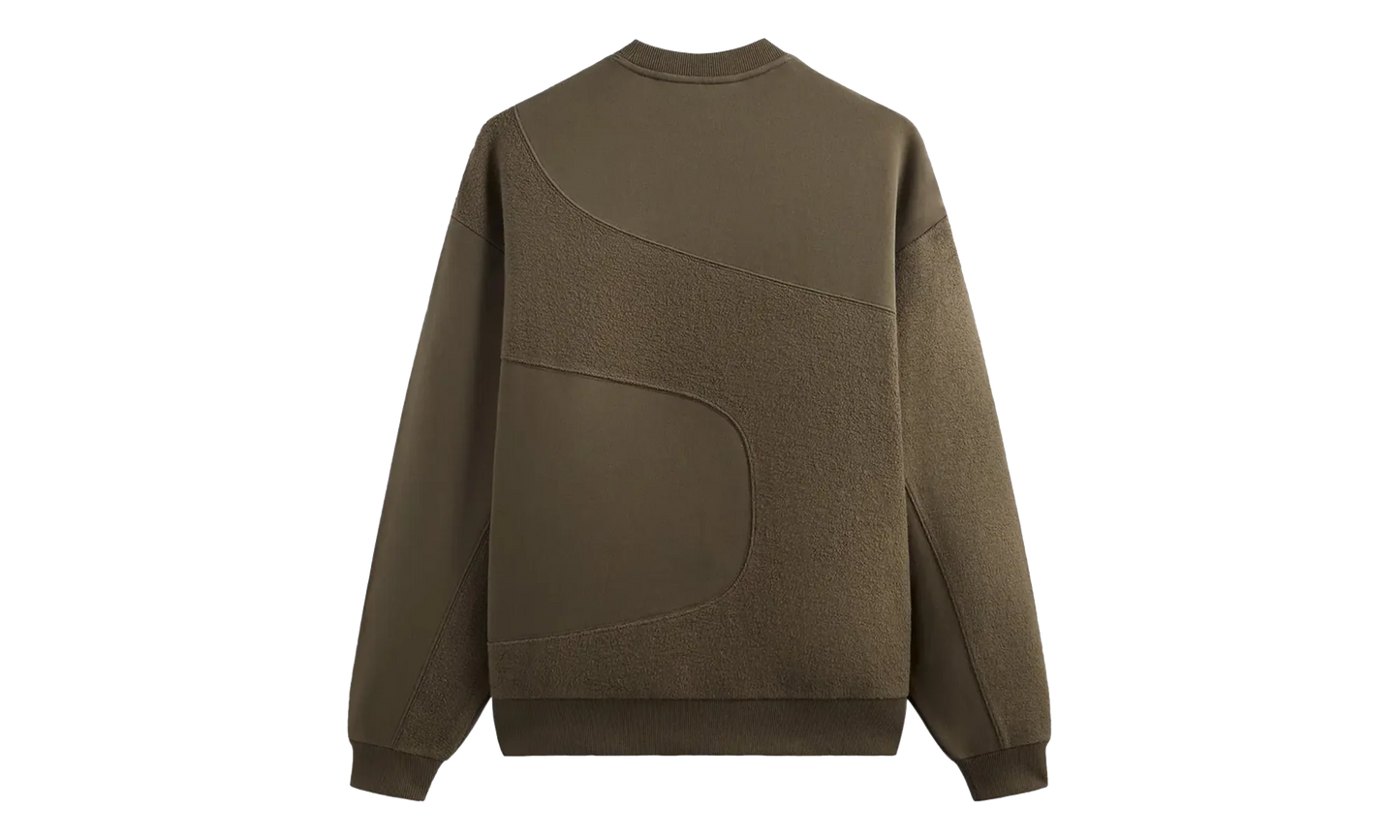Curved Seam Madison Crewneck "Chelonian" KHM031531 338