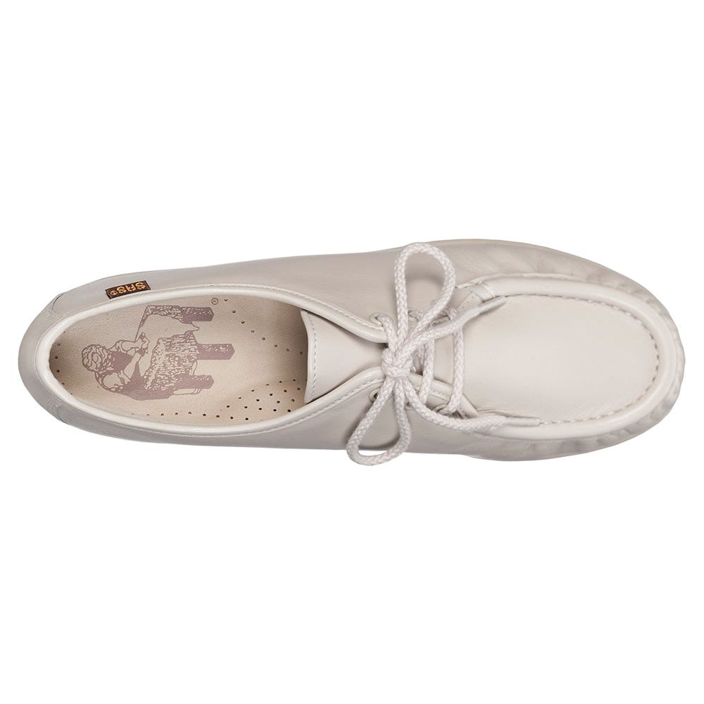 Women's Siesta Lace Up Loafer in Bone