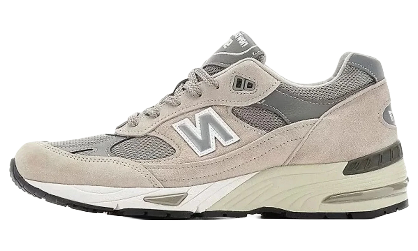 991 "Grey Castlerock" M991GLD