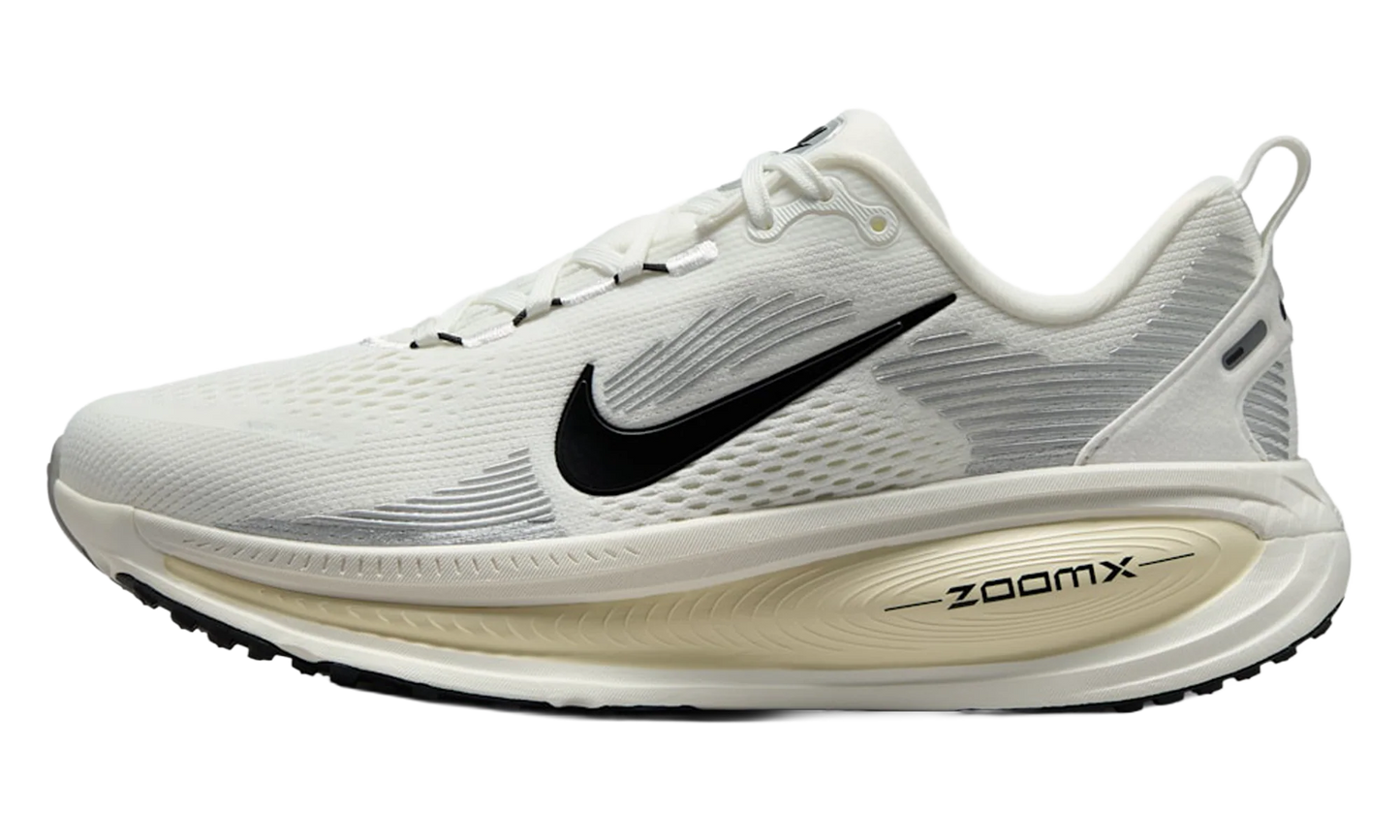 Vomero 18 WMNS "Summit White / Coconut Milk" HM6804 101