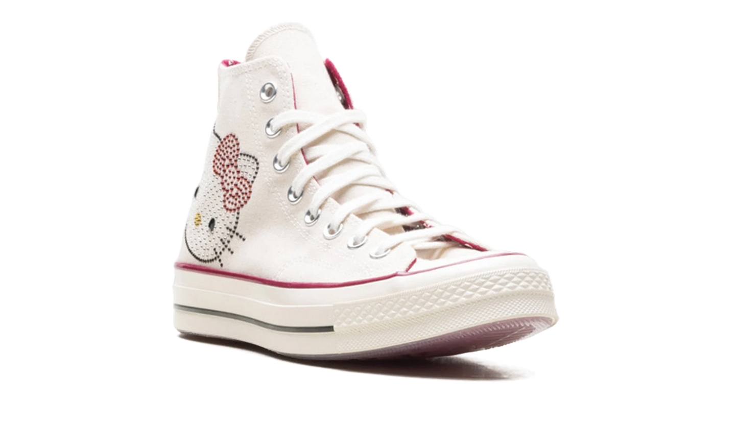 Chuck Taylor 70 "Hello Kitty - Swarovski" A17695C 100