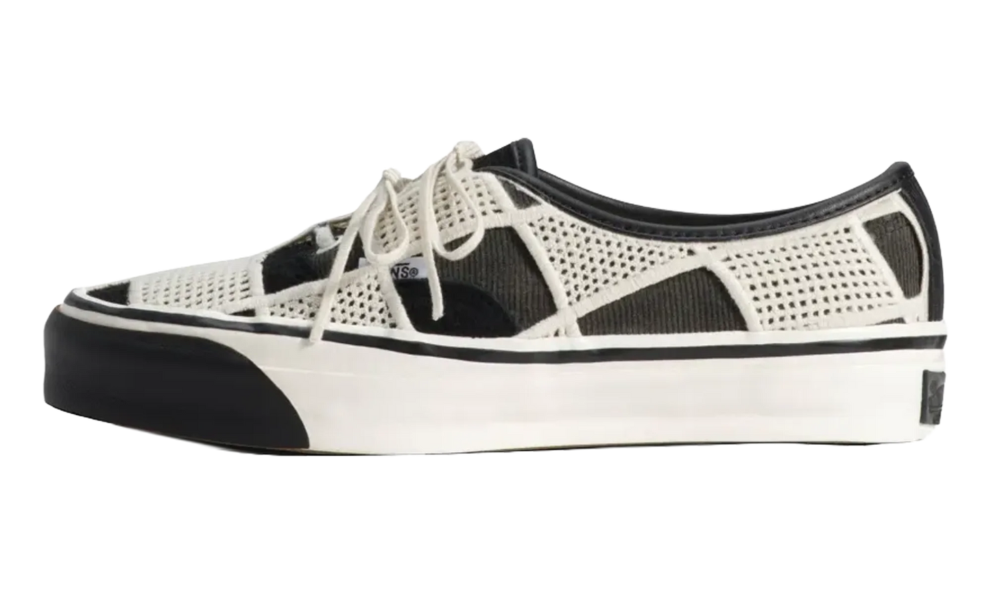 Authentic 44 LX Shell Knit "Black Egret" VN000Y0RFDB