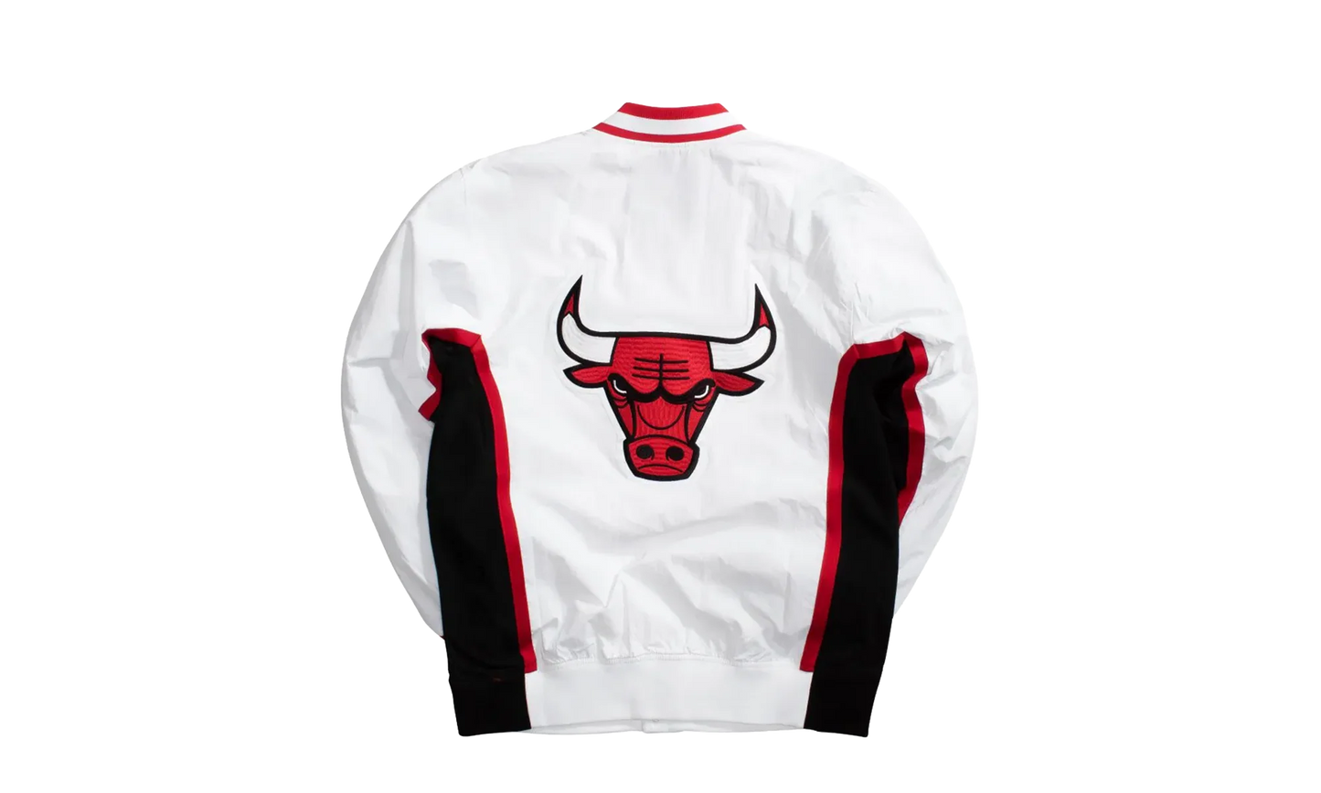 NBA Authentic Warm Up Jacket "1996 Chicago Bulls - White" AWJKCP19042 CBUWHBK96