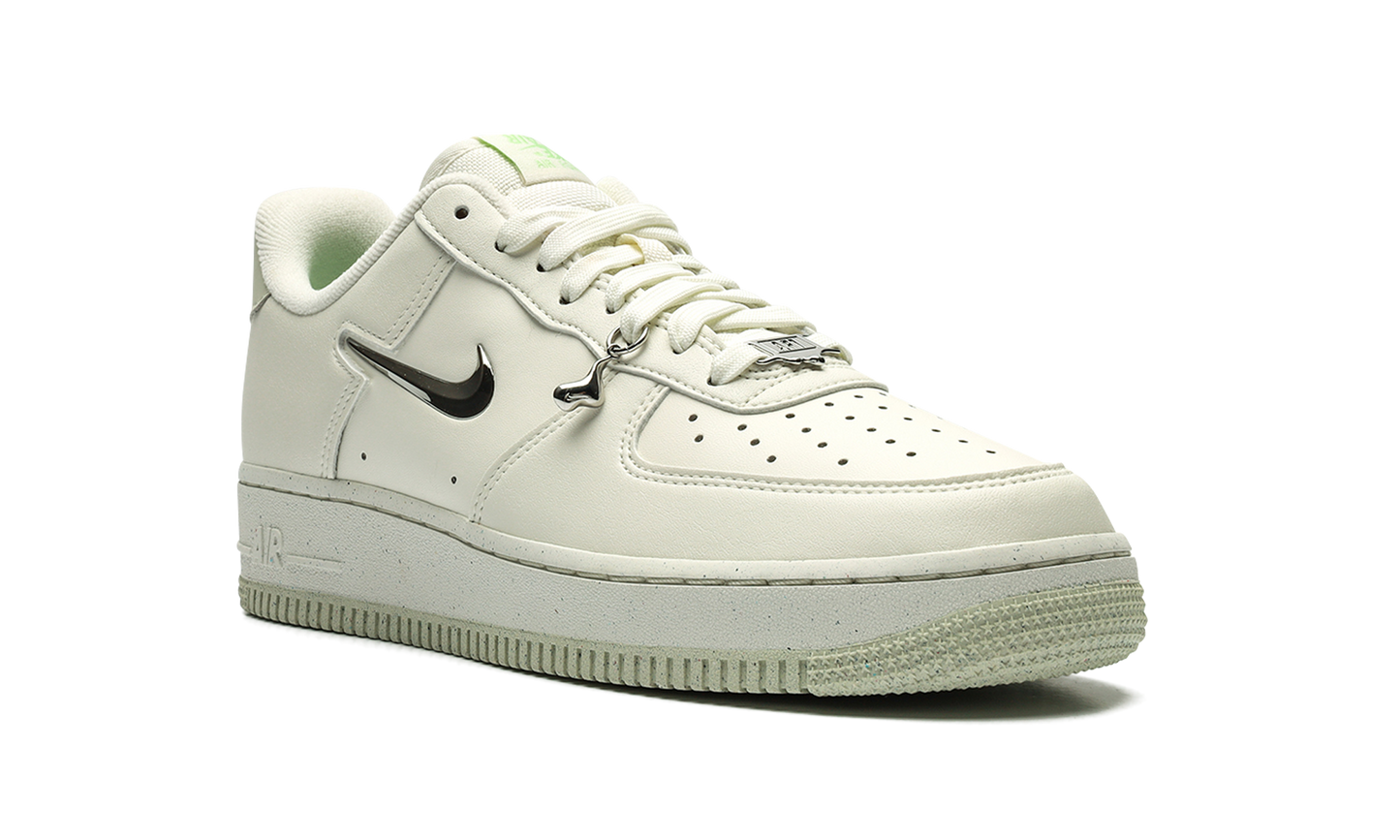 Air Force 1'07 Next Nature SE WMNS"Liquid Metal" FN8540 100