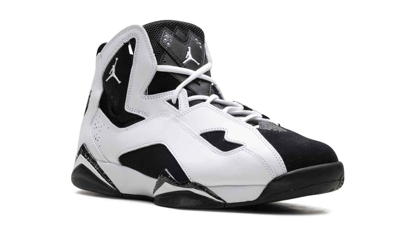 True Flight "White Black" HF4832 100