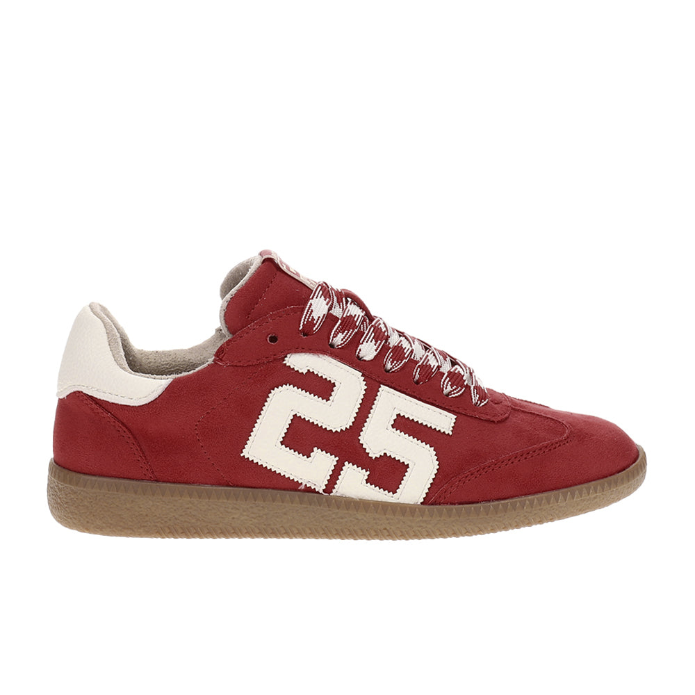 Retro 25 Lace Up Sneakers