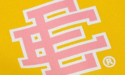 EE LIGHTWEIGHT V2 HOODIE "FW21 - Lemon Chrome/ Pink" EE508