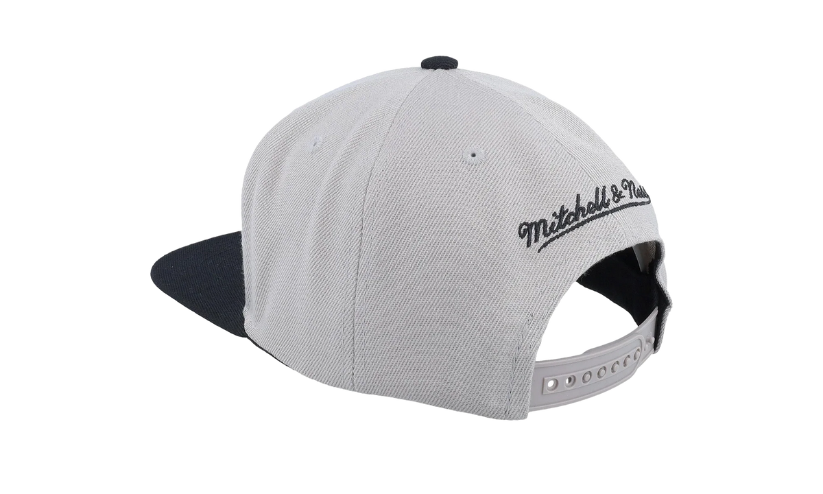 NBA Top Letter Snapback Cap "Brooklyn Nets - Grey" HHSS6582 BNEYYPPPGREY