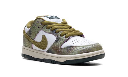 SB x Converse "Alexis Sablone - 'Chameleon Pack'" IF1889 900