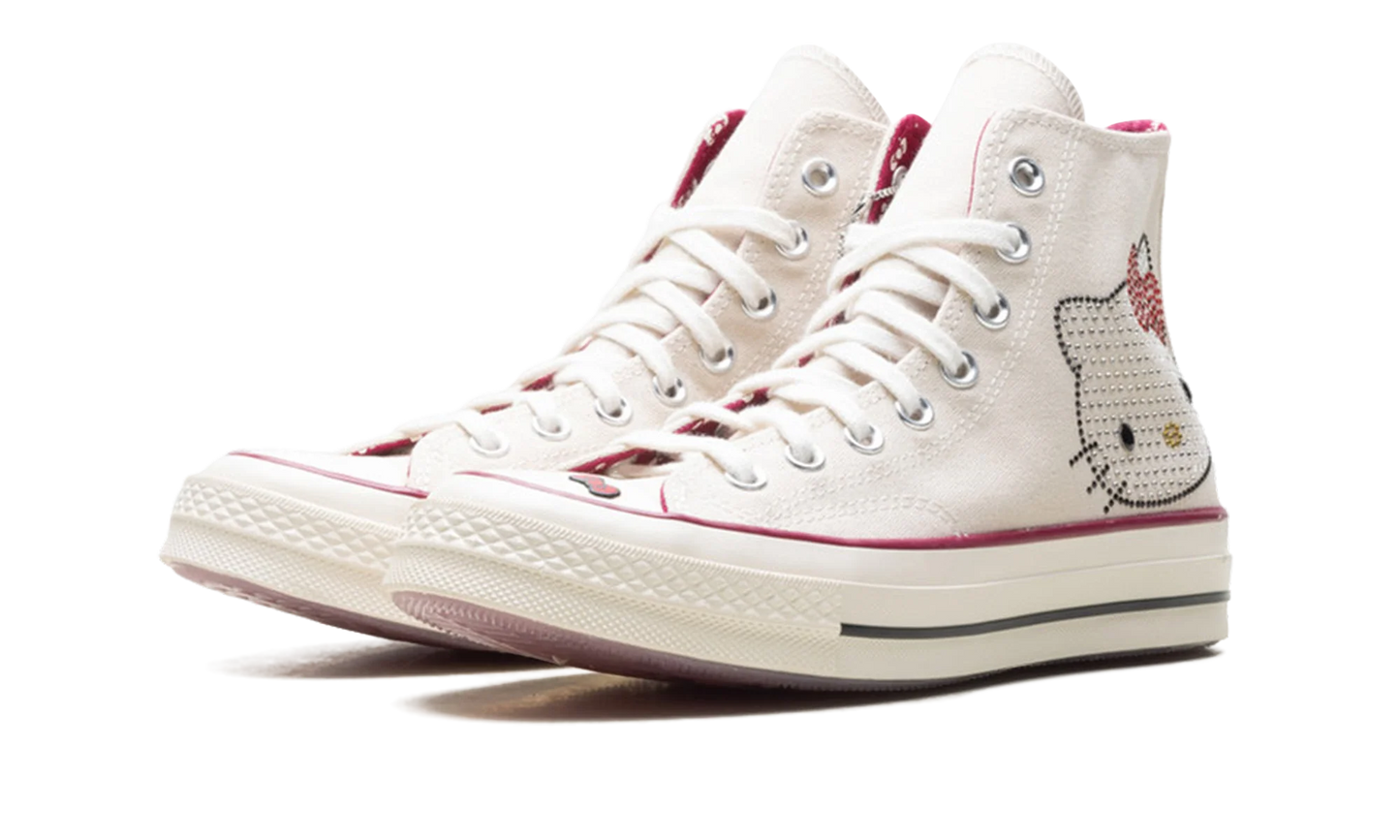 Chuck Taylor 70 "Hello Kitty - Swarovski" A17695C 100