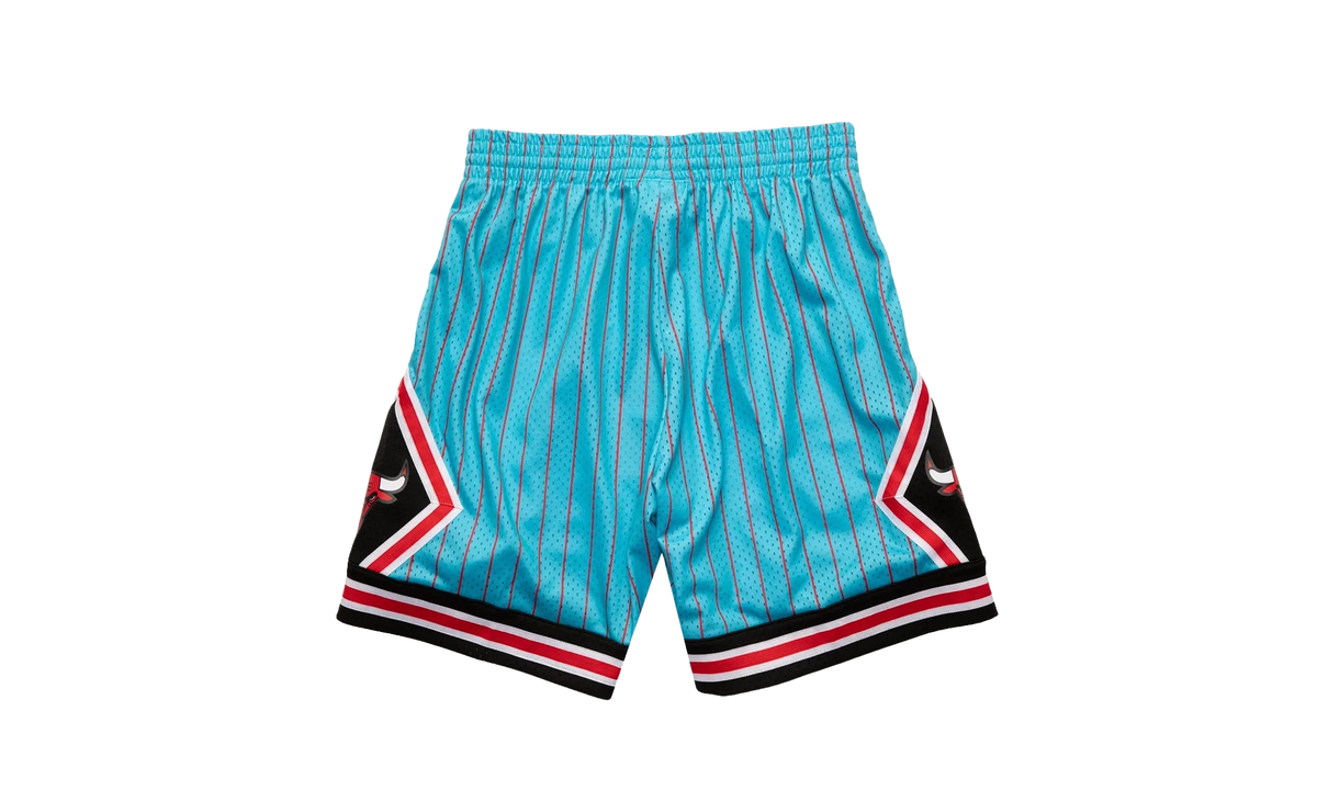 NBA Reload 2.0 Swingman Shorts "1995 Chicago Bulls - Light Blue" SMSHGS20063 CBULTBL95