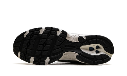740 "SLATE GREY with GREY MATTER" U740N74F