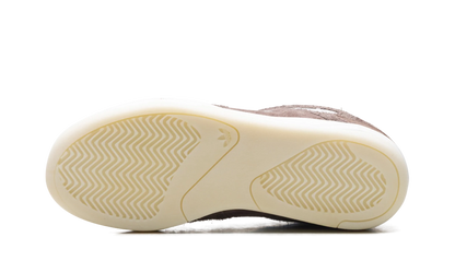 BadBo 1.0 "Bad Bunny - Brown" JS1469