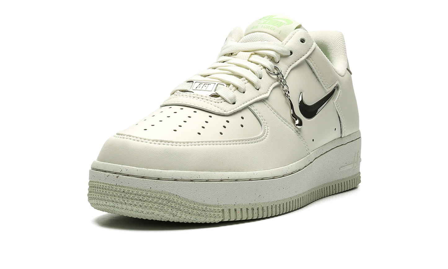 Air Force 1'07 Next Nature SE WMNS"Liquid Metal" FN8540 100