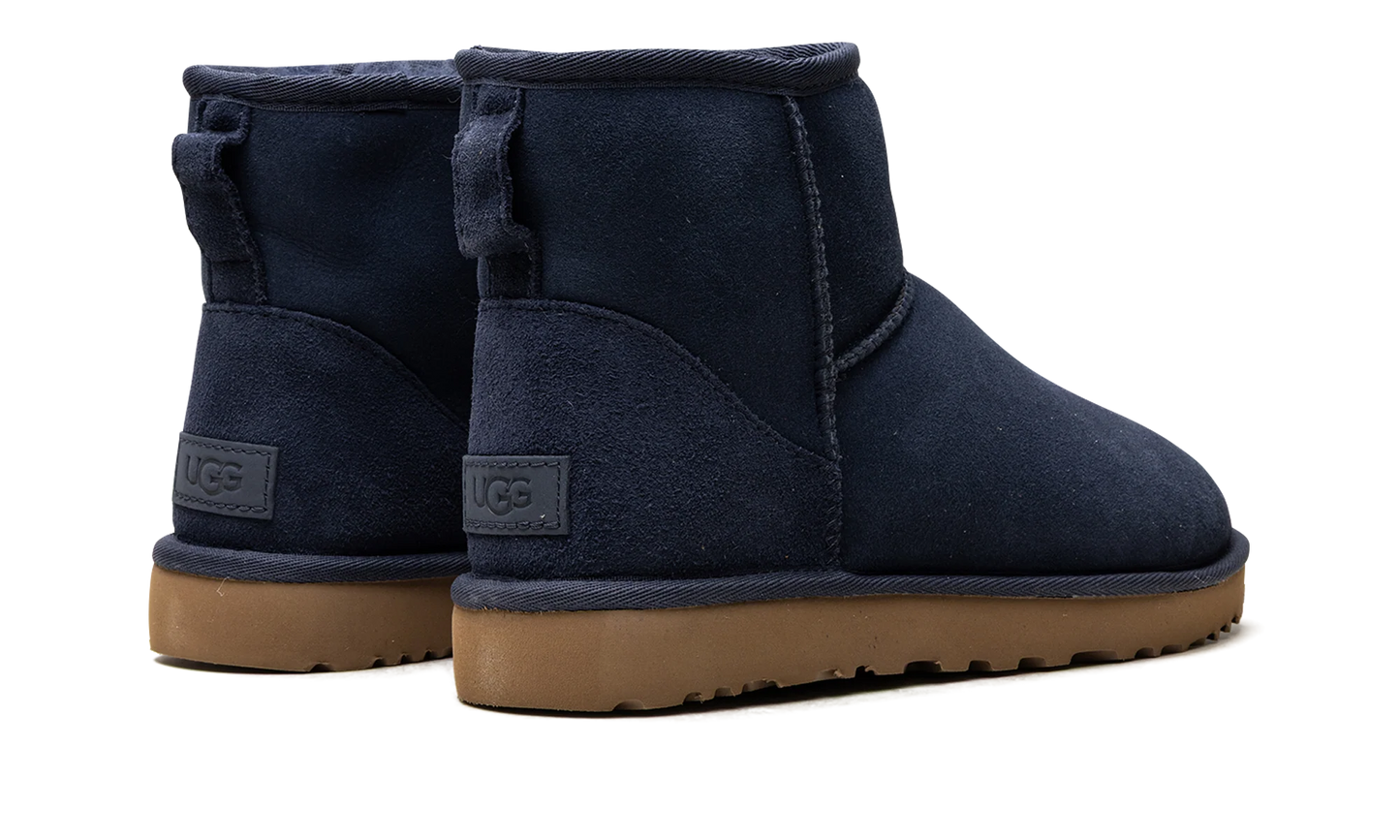 Classic Mini II Boot WMNS "Dark Indigo" 1016222 DKN