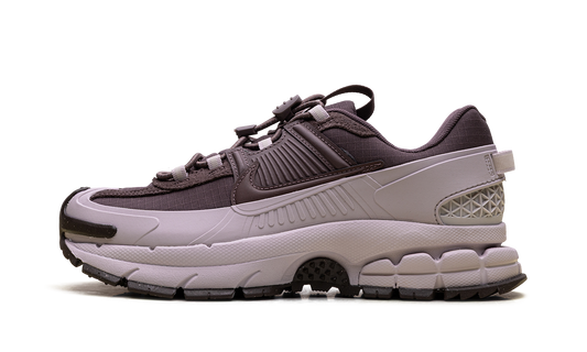 Zoom Vomero 5 Roam WMNS"Particle Rose" HQ2181 501