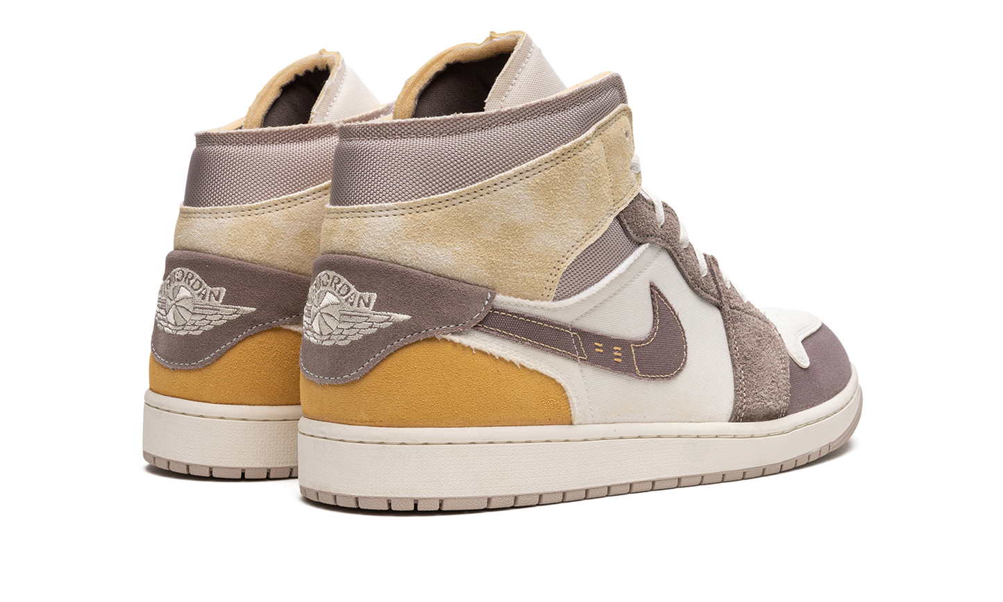 1 Mid SE Craft "Taupe Haze" DM9652 102