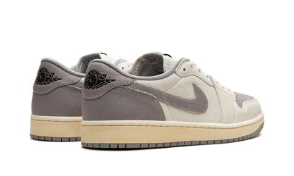 1 Low EX "Atmosphere Grey" CZ0790 101