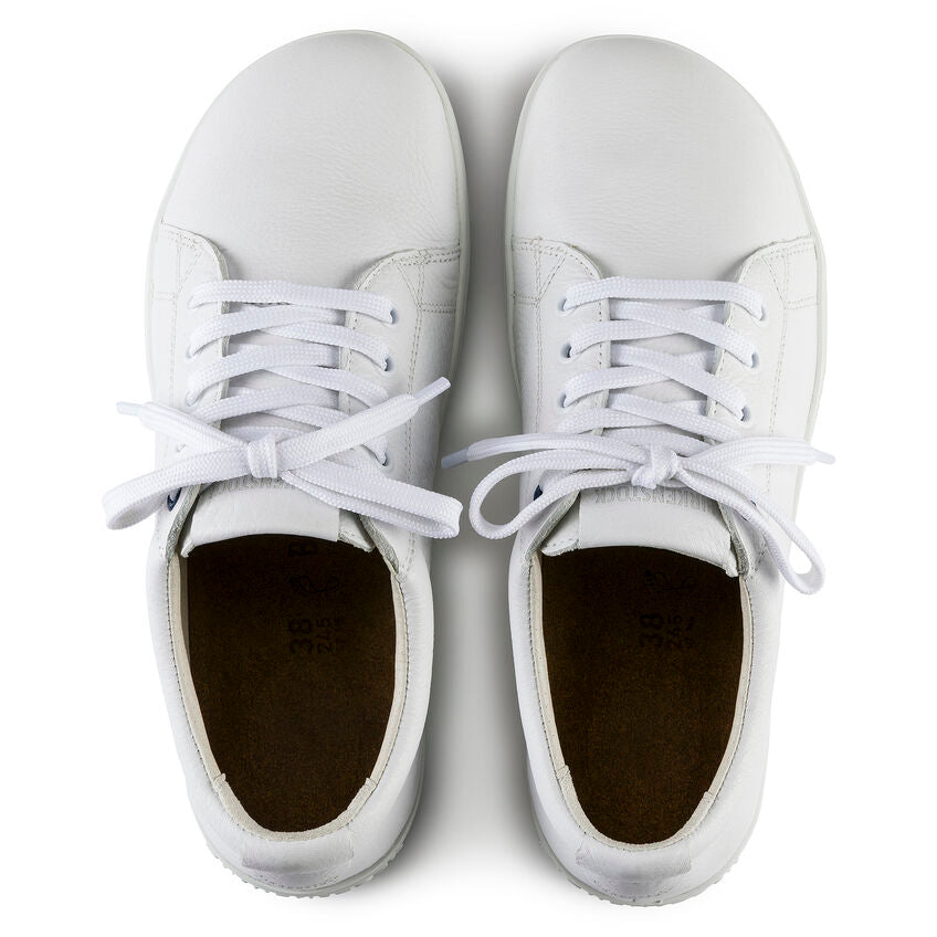 QO 500 Leather Safety Shoe in White