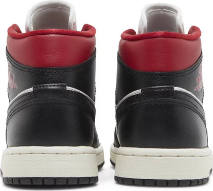 1 Mid 'Gym Red' Panda Women's (2023)