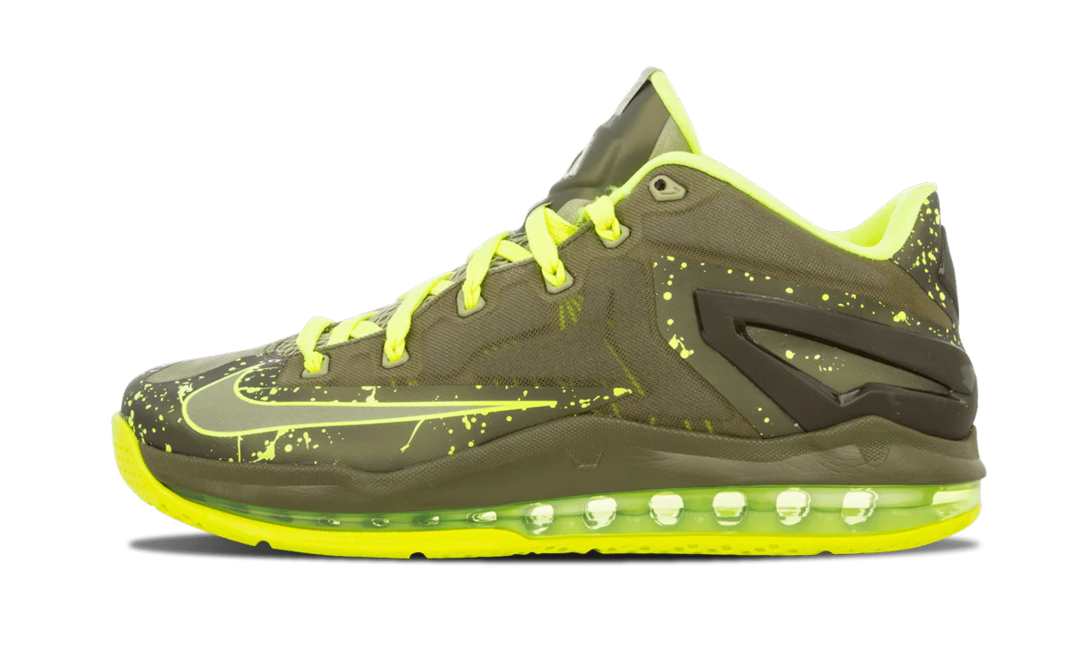 Max Lebron 11 Low 642849 200