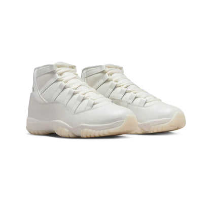 11 Retro 'Pearl' Women's (2025)