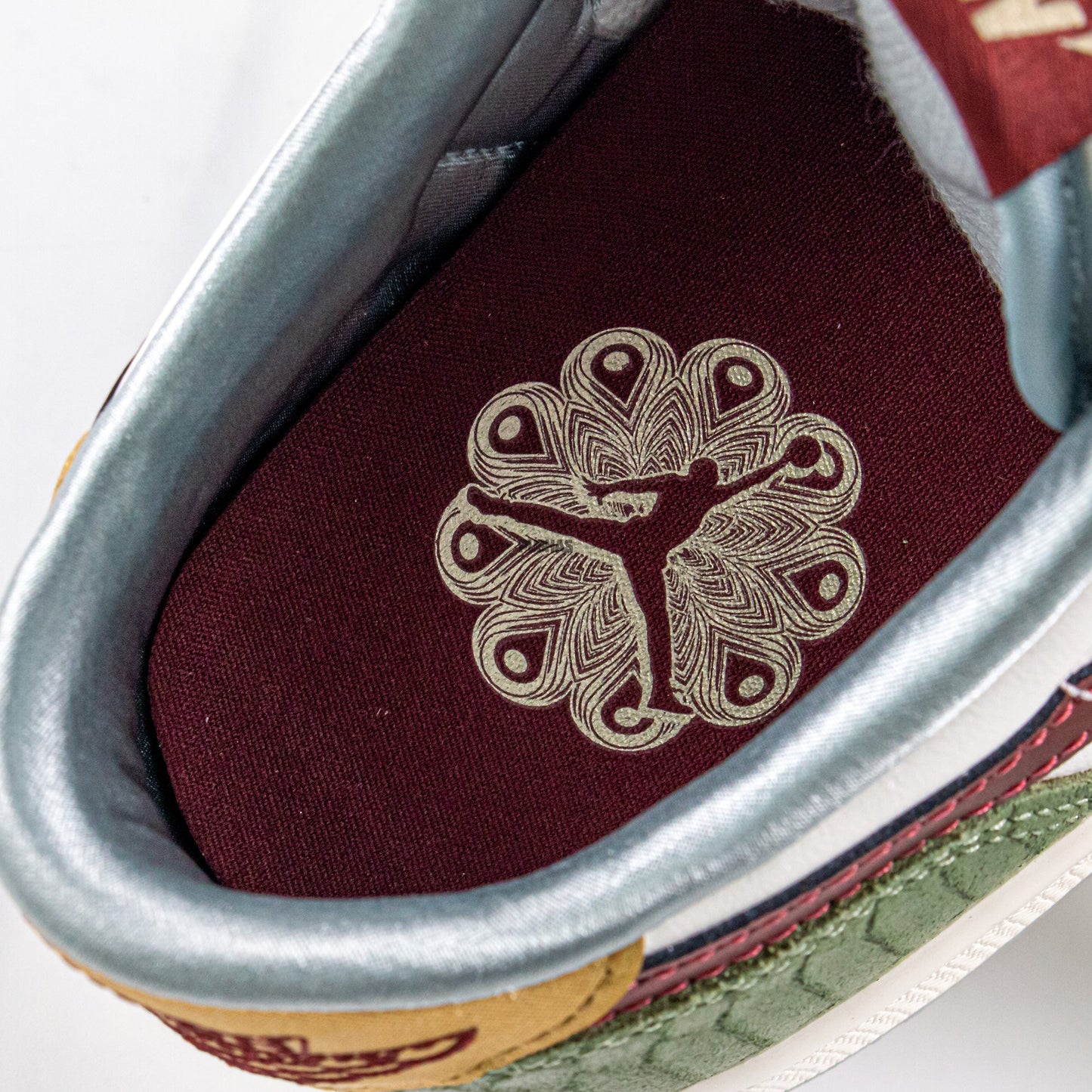 1 Retro Low OG 'Year of the Dragon' (2024)