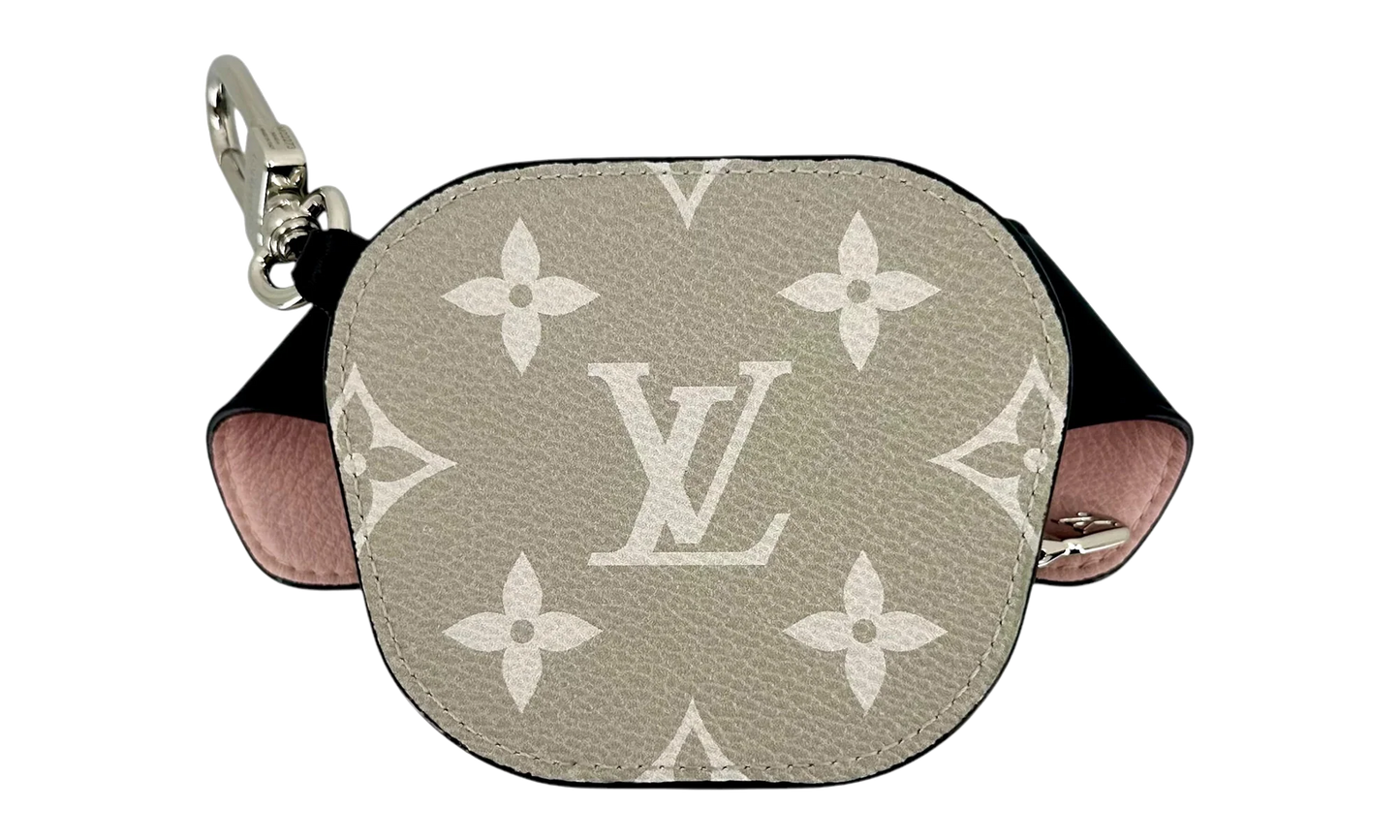 LV Dog Bag Charm Pouc "Monogram Multi" M02273