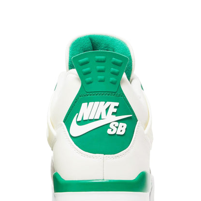 4 Retro SB 'Pine Green' (2023)