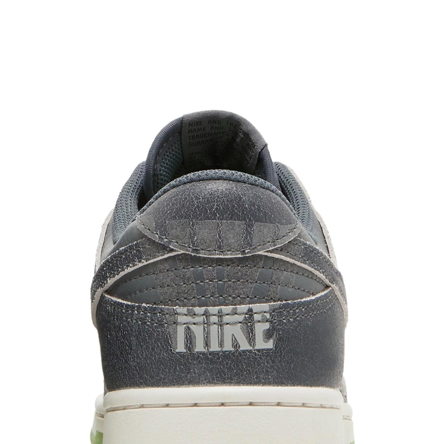 Dunk Low Retro PRM 'Halloween' (2022)