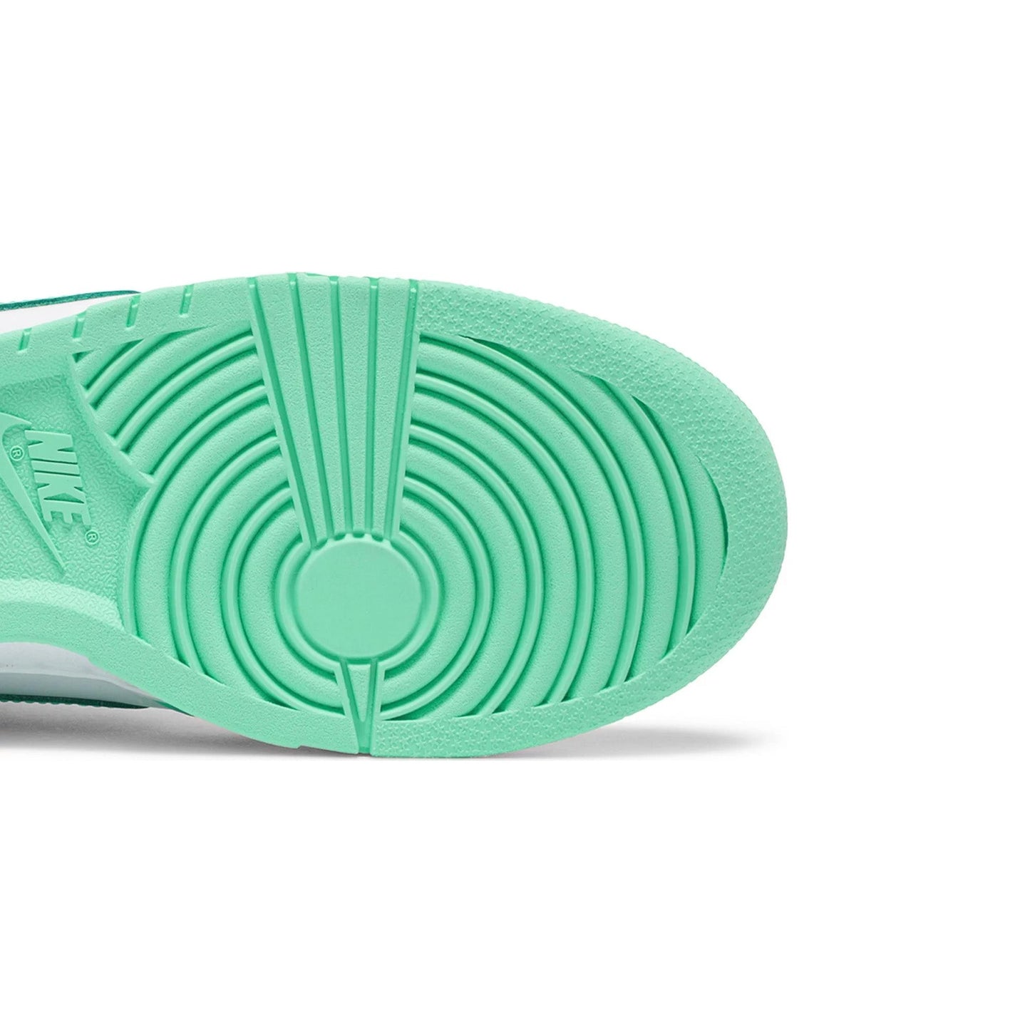 Dunk Low 'Green Glow' Women's (2021)