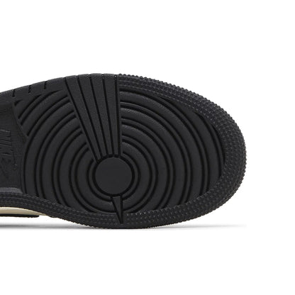 1 Retro Low OG 'Mocha' GS (2024)