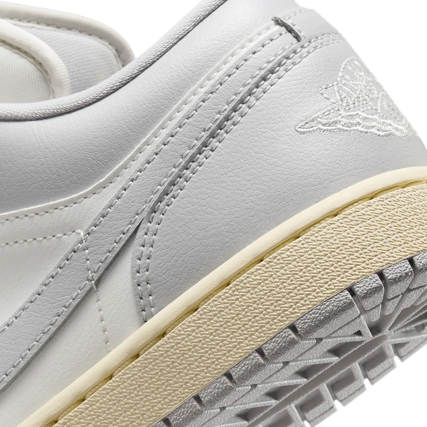 1 Low 'Coconut Milk Neutral Grey' Women's (2024)