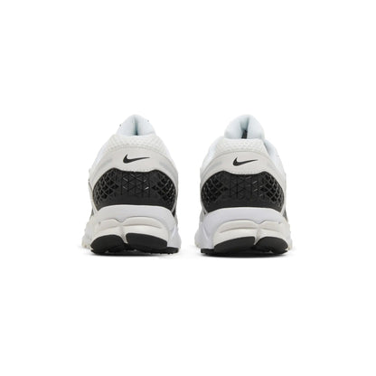 Zoom Vomero 5 'White Black' (2024)