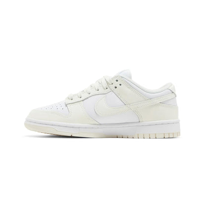 Dunk Low Retro 'Coconut Milk' W (2022)