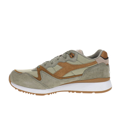 V7000 Winter Lace Up Sneakers