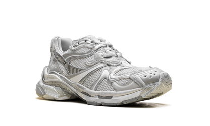 Runner Sneaker "Worn-Out - White Silver" 779066 W3RXP 9110