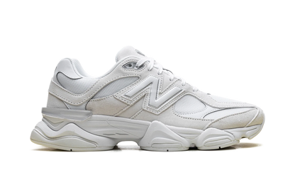 9060 "Reflection White" U906027Z