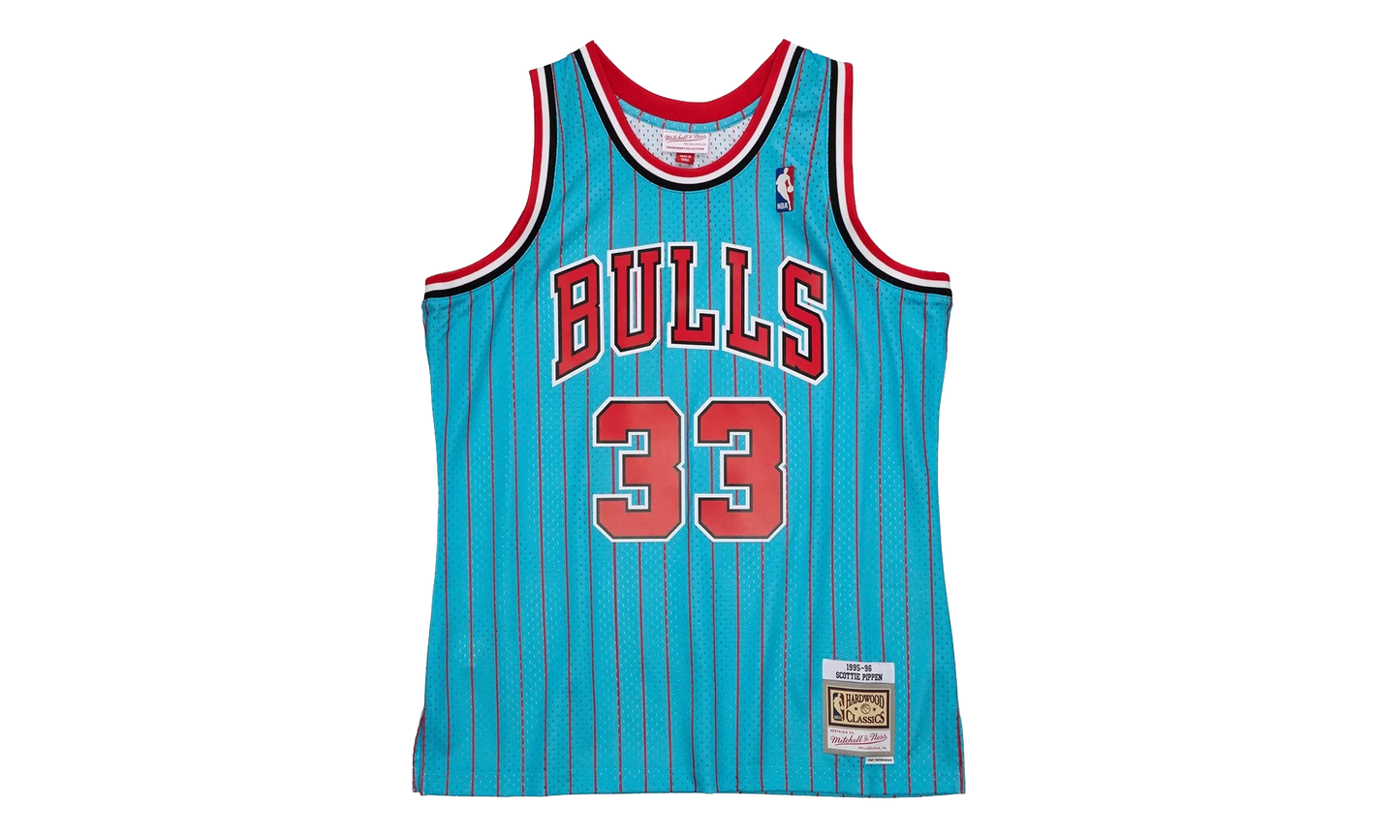 NBA Scottie Pippen Reload 2.0 Swingman Jersey "1995 Chicago Bulls - Blue" SMJYGS20060 CBULTBL95SPI