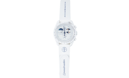Swatch x Omega Bioceramic Moonswatch "Mission To Earthphase Moonshine Gold (Cold Moon)" SO33W701L
