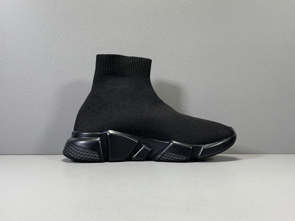 Speed Graffiti Trainers Black