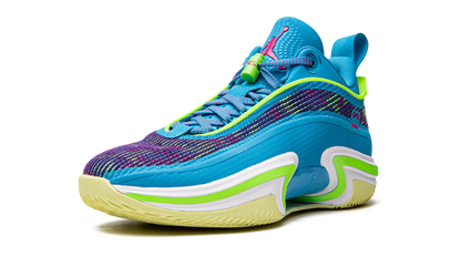 36 Low "Luka Doncic" DN4195 430