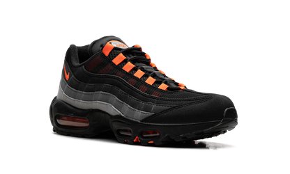 AIr Max 95 "Black Hyper Crimson" FV4710 002