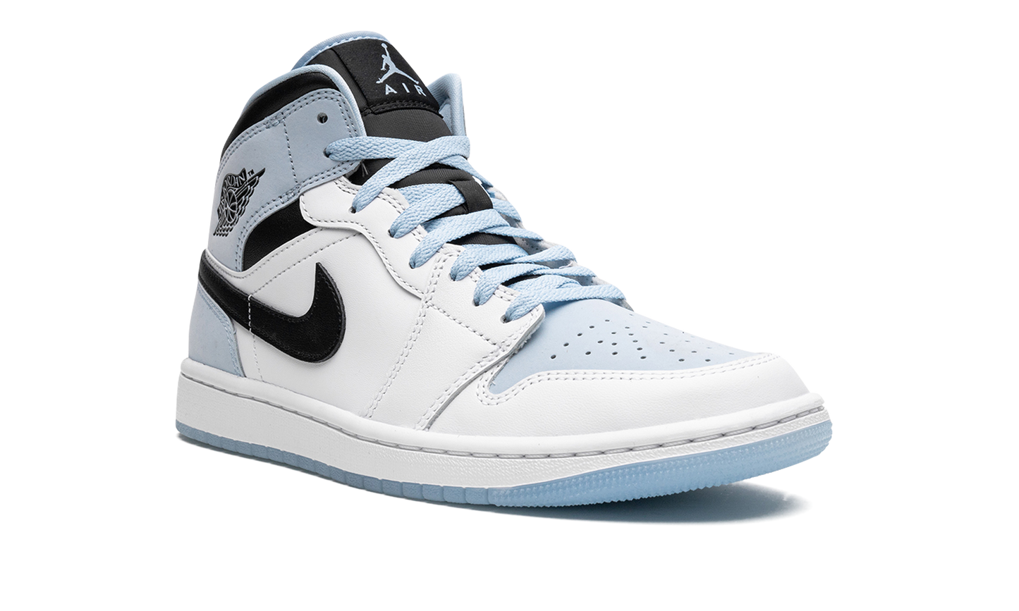 1 Mid SE "Ice Blue" DV1308 104