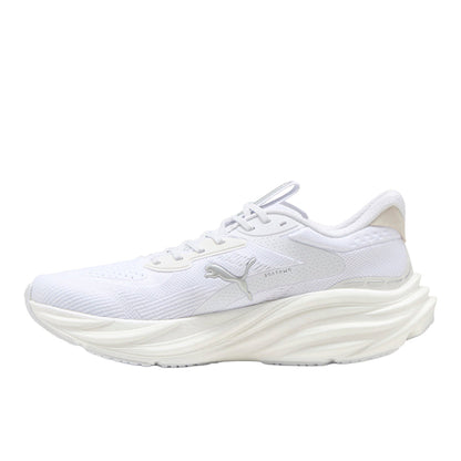 Magnify NITRO 3 Running Shoes