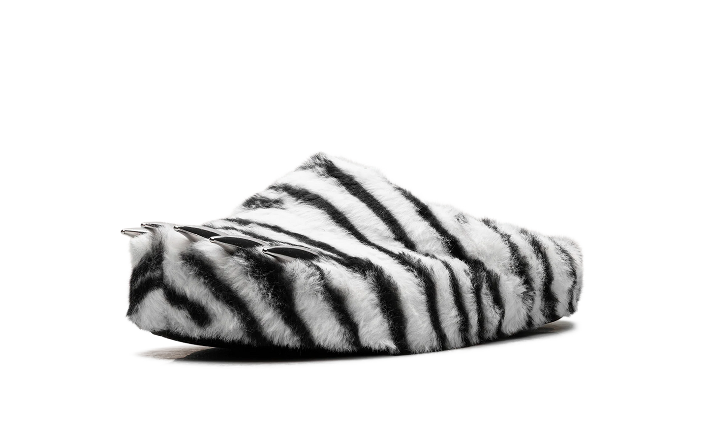 Bravest Studios Tiger Bear Claw "Mule White" BS96